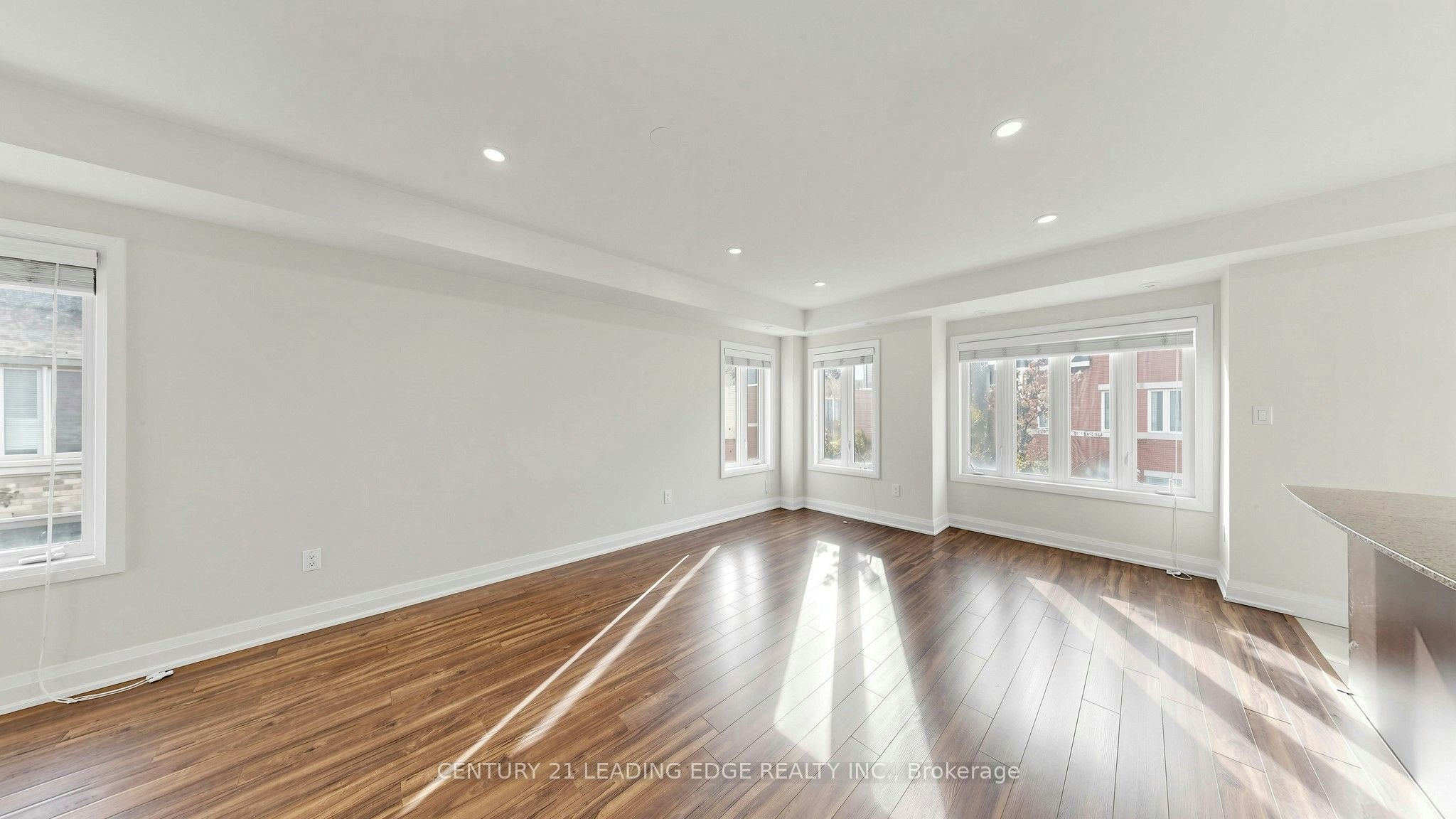 202-320 John Street, Markham, ON, L3T 0B1 - 7