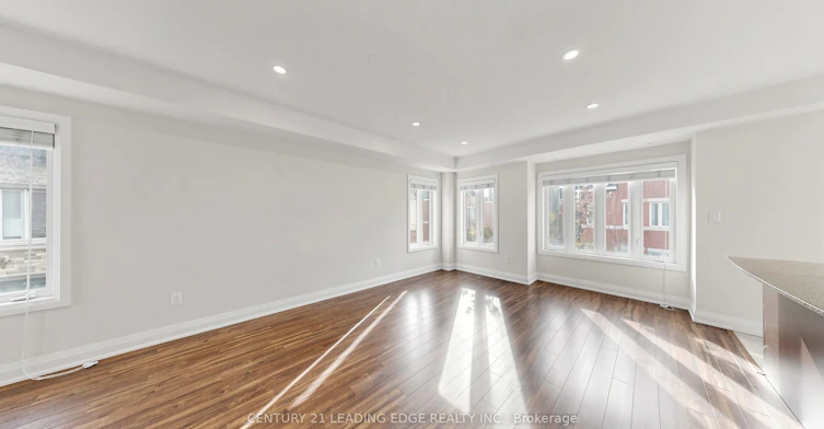 202-320 John Street, Markham, ON, L3T 0B1 - 7
