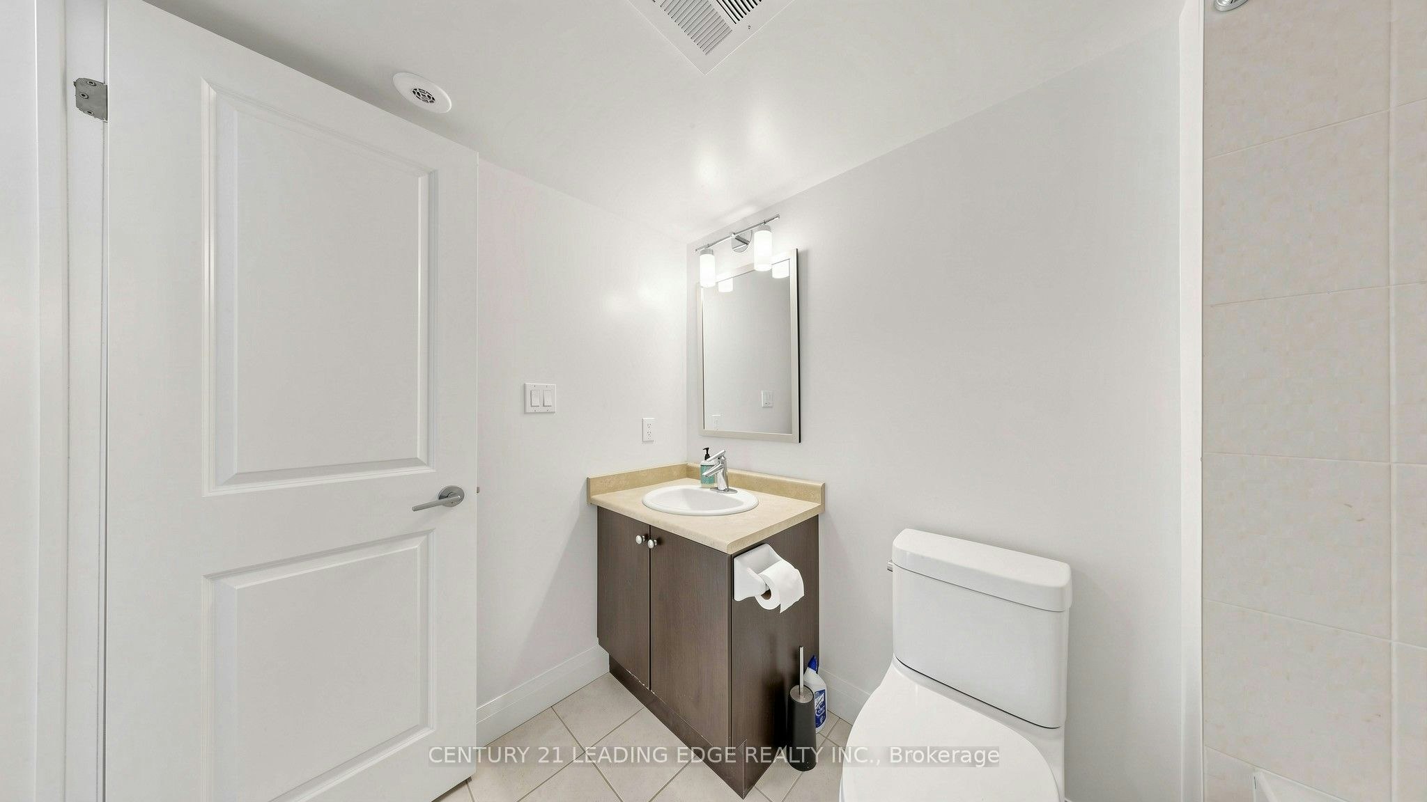 202-320 John Street, Markham, ON, L3T 0B1 - 30