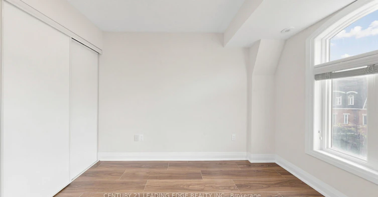 202-320 John Street, Markham, ON, L3T 0B1 - 39