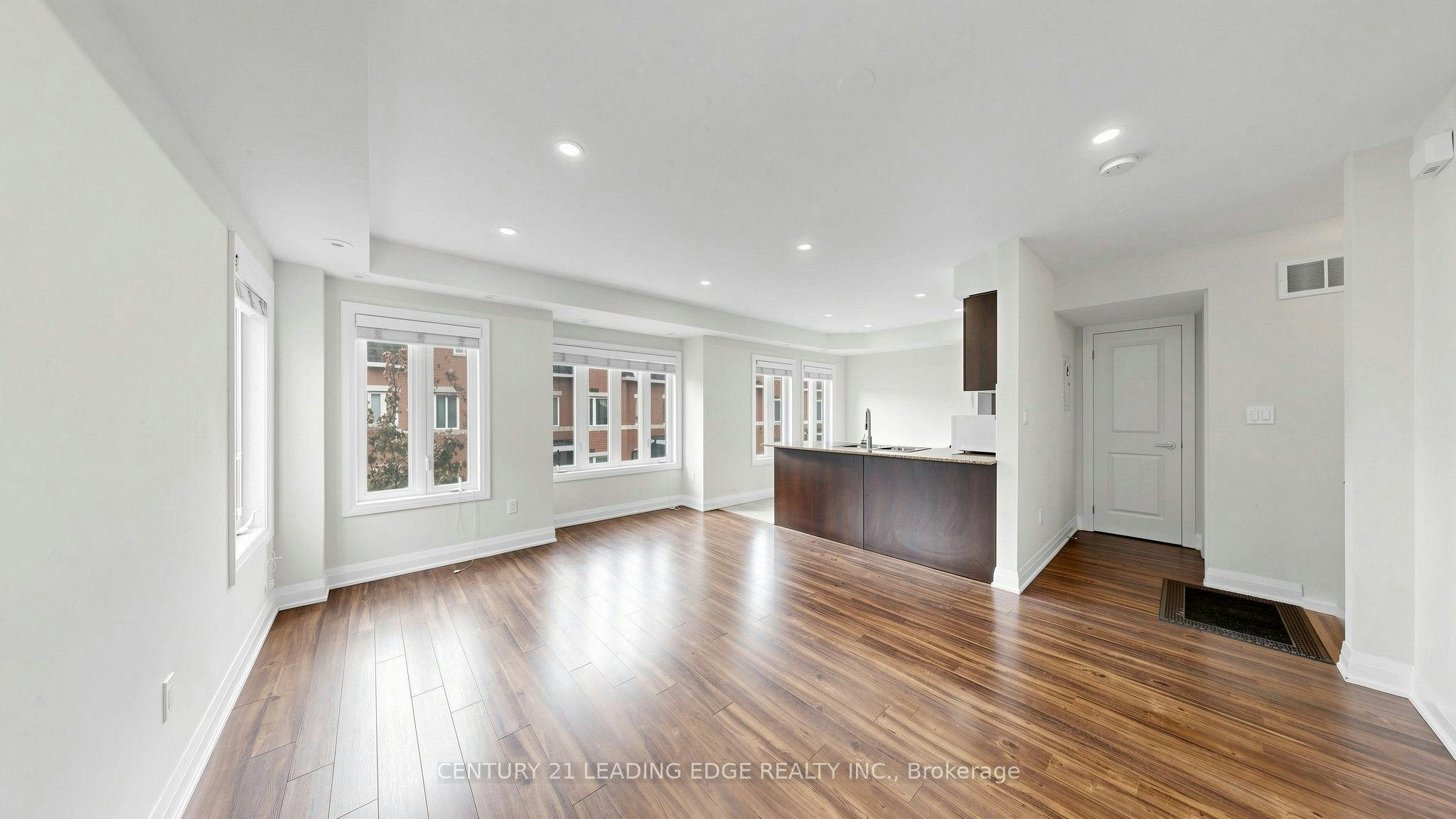 202-320 John Street, Markham, ON, L3T 0B1 - 6