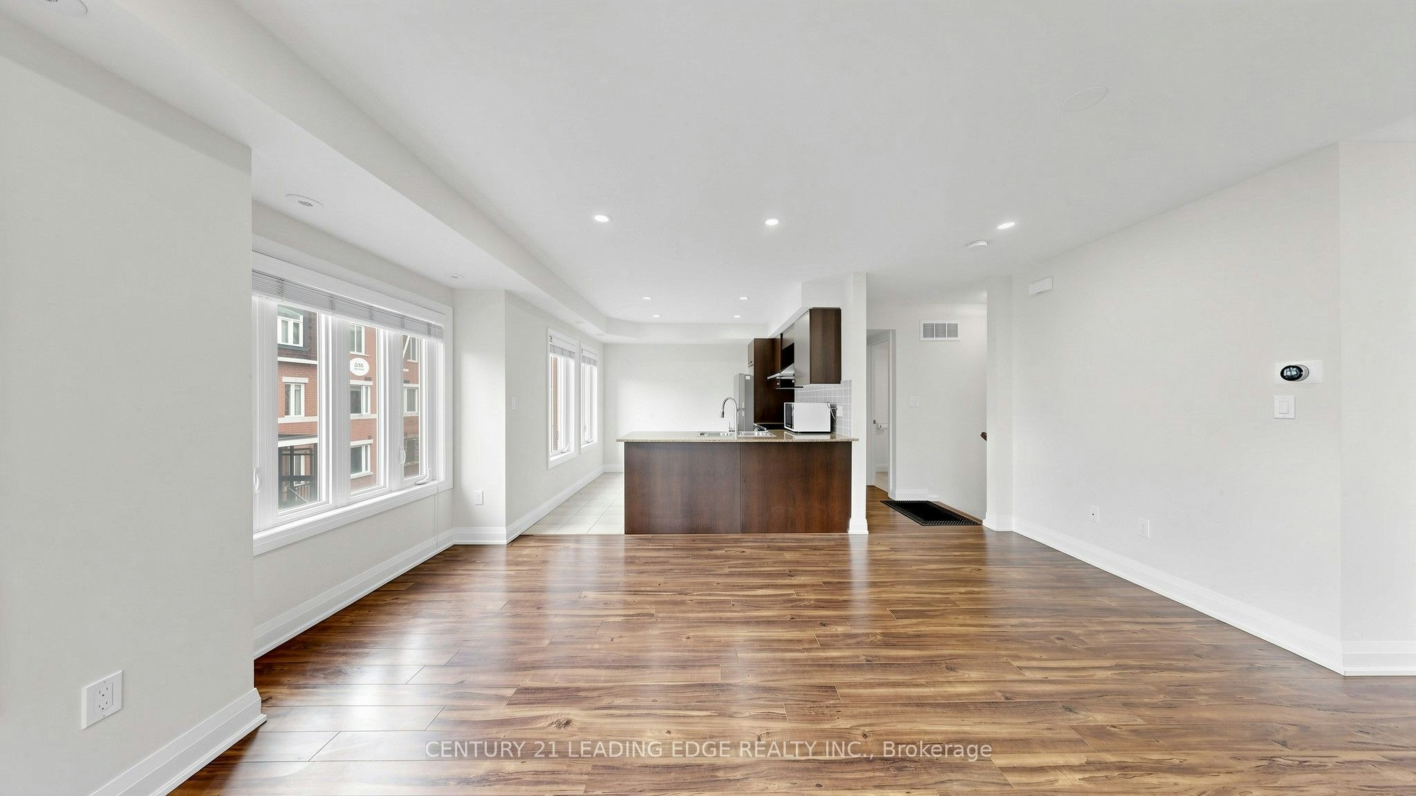 202-320 John Street, Markham, ON, L3T 0B1 - 10