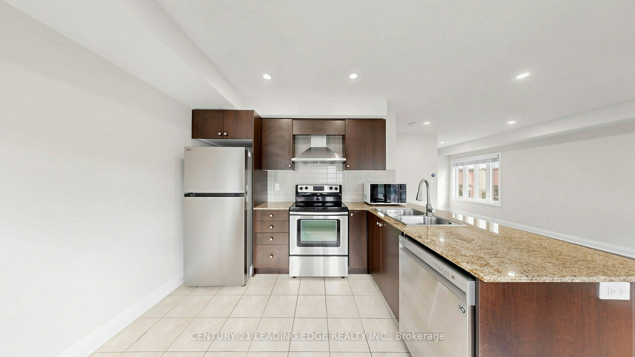 202-320 John Street, Markham, ON, L3T 0B1 - 15
