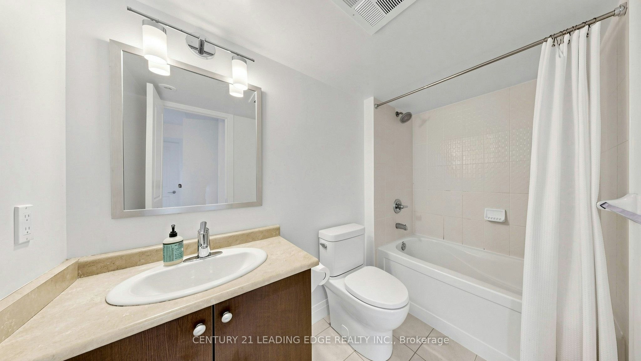 202-320 John Street, Markham, ON, L3T 0B1 - 29