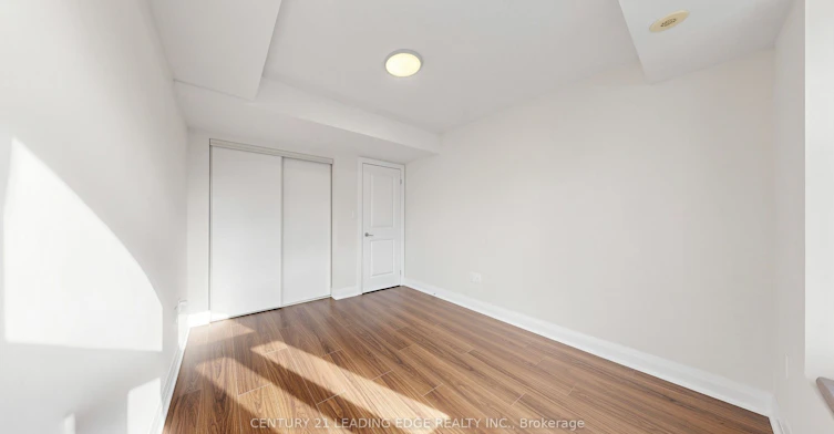202-320 John Street, Markham, ON, L3T 0B1 - 28