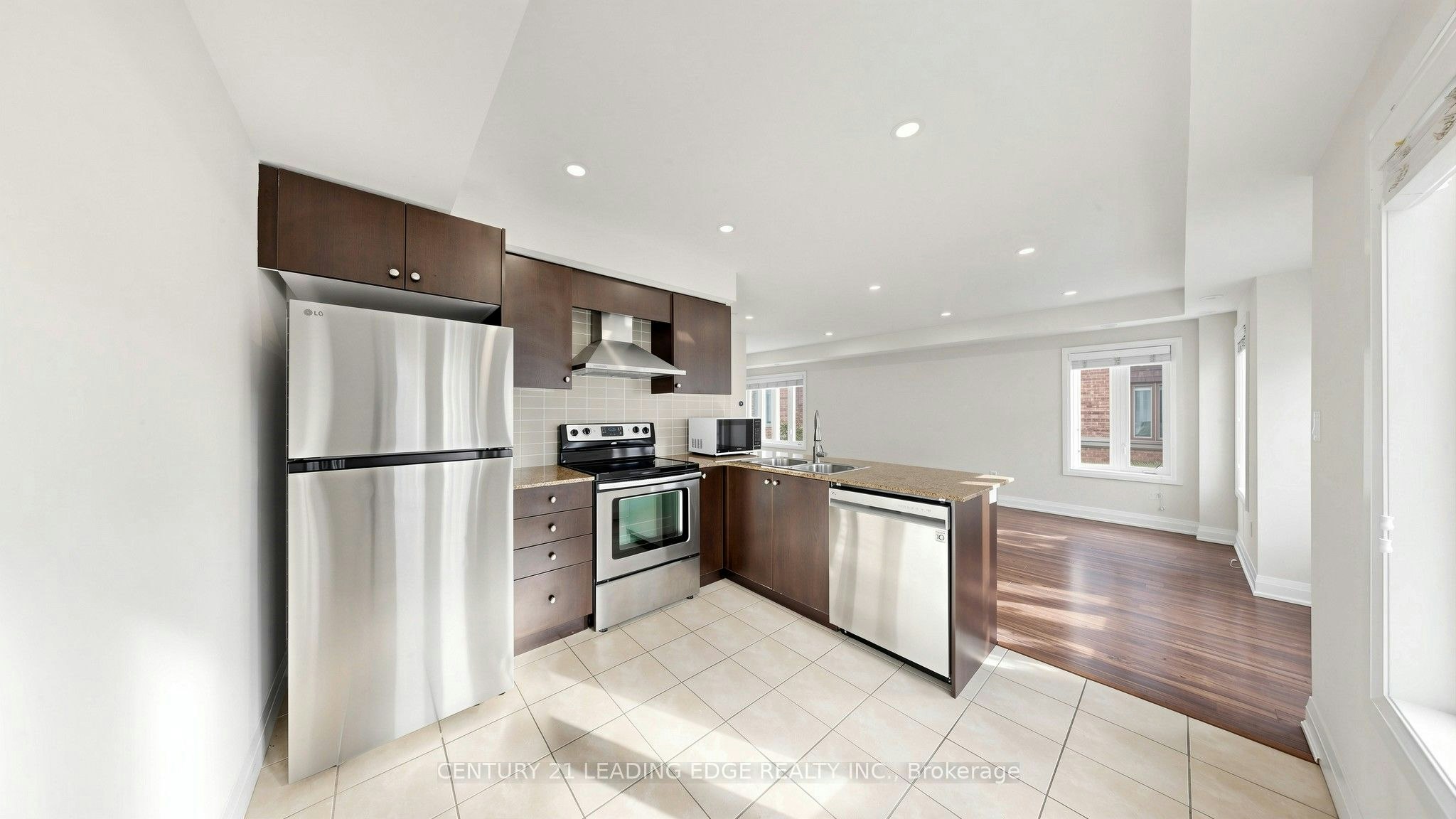 202-320 John Street, Markham, ON, L3T 0B1 - 14