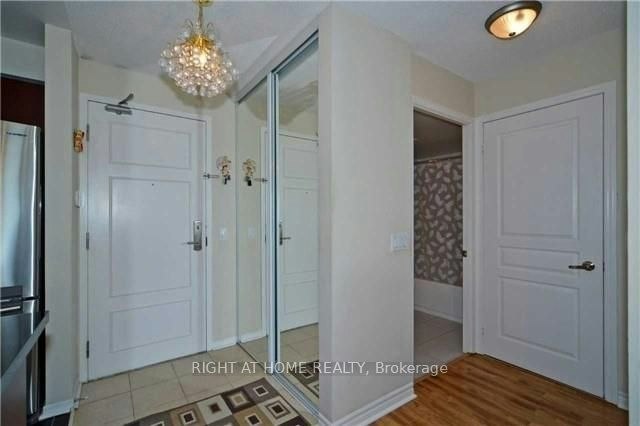 809-330 Red Maple Road, Richmond Hill, ON, L4C 0T6 - 12