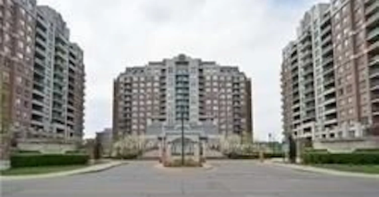 809-330 Red Maple Road, Richmond Hill, ON, L4C 0T6