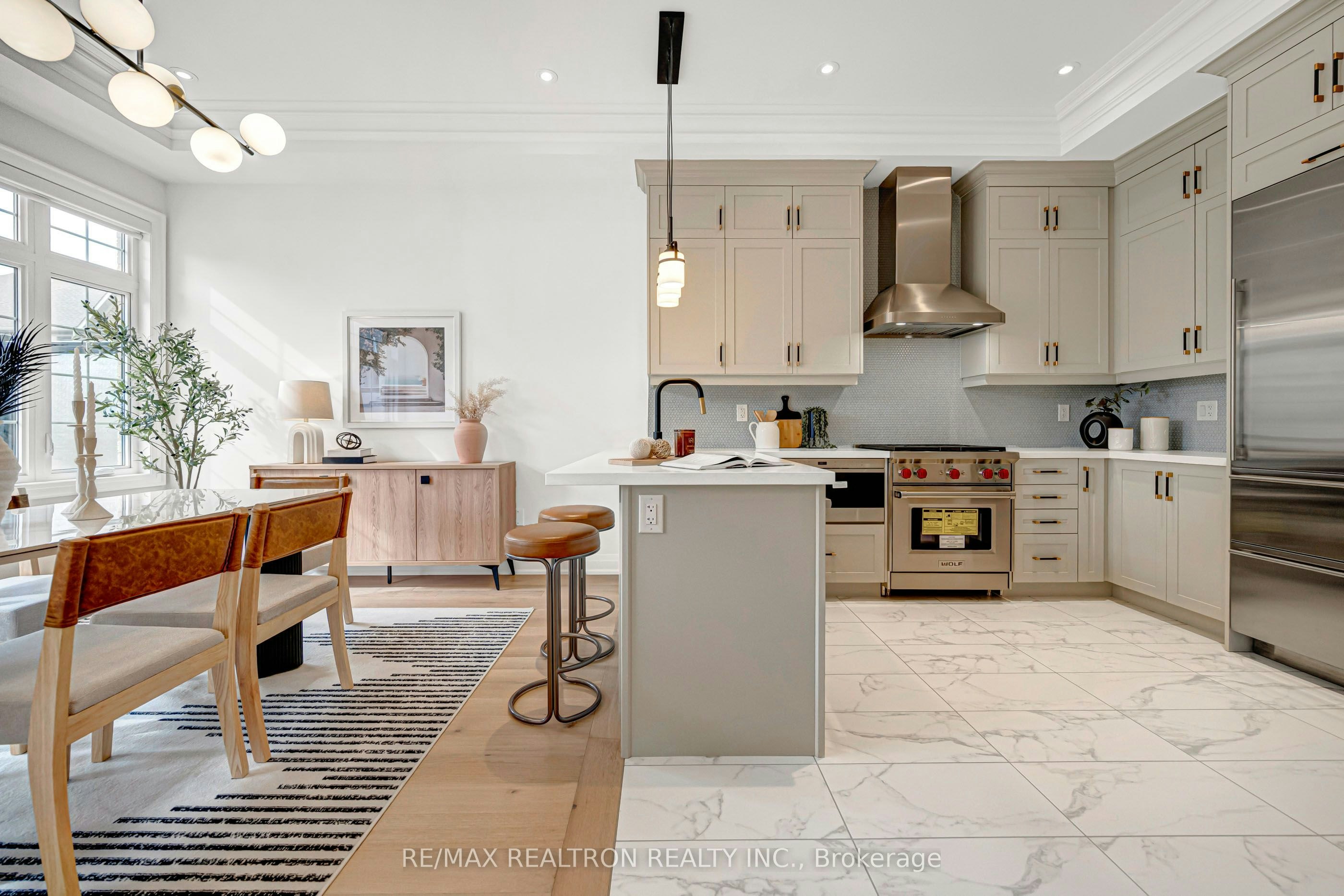 4249 Major Mackenzie Drive E, Markham, ON, L6C 3L5