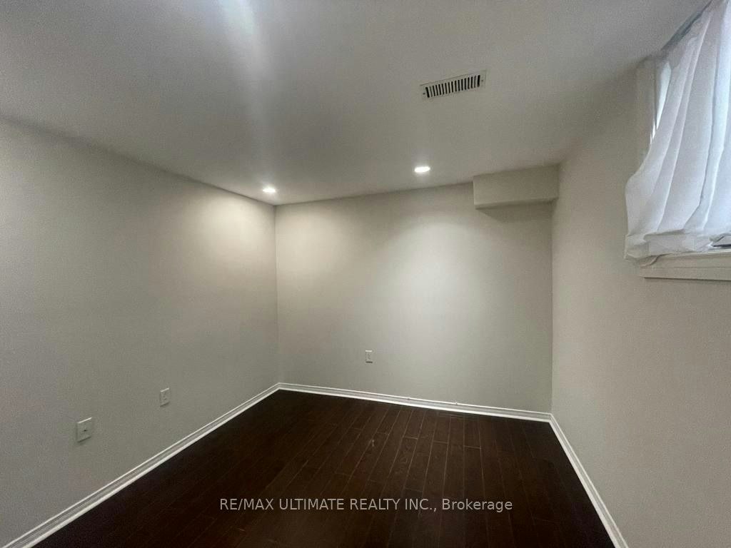 101 Convoy Crescent, Vaughan, ON, L6A 3H3 - 10