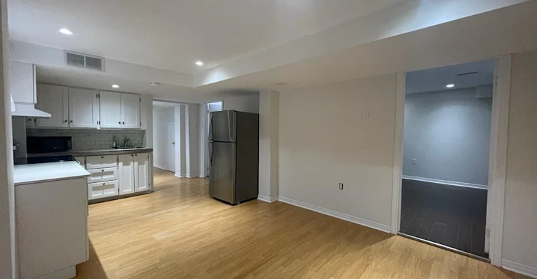 101 Convoy Crescent, Vaughan, ON, L6A 3H3 - 2