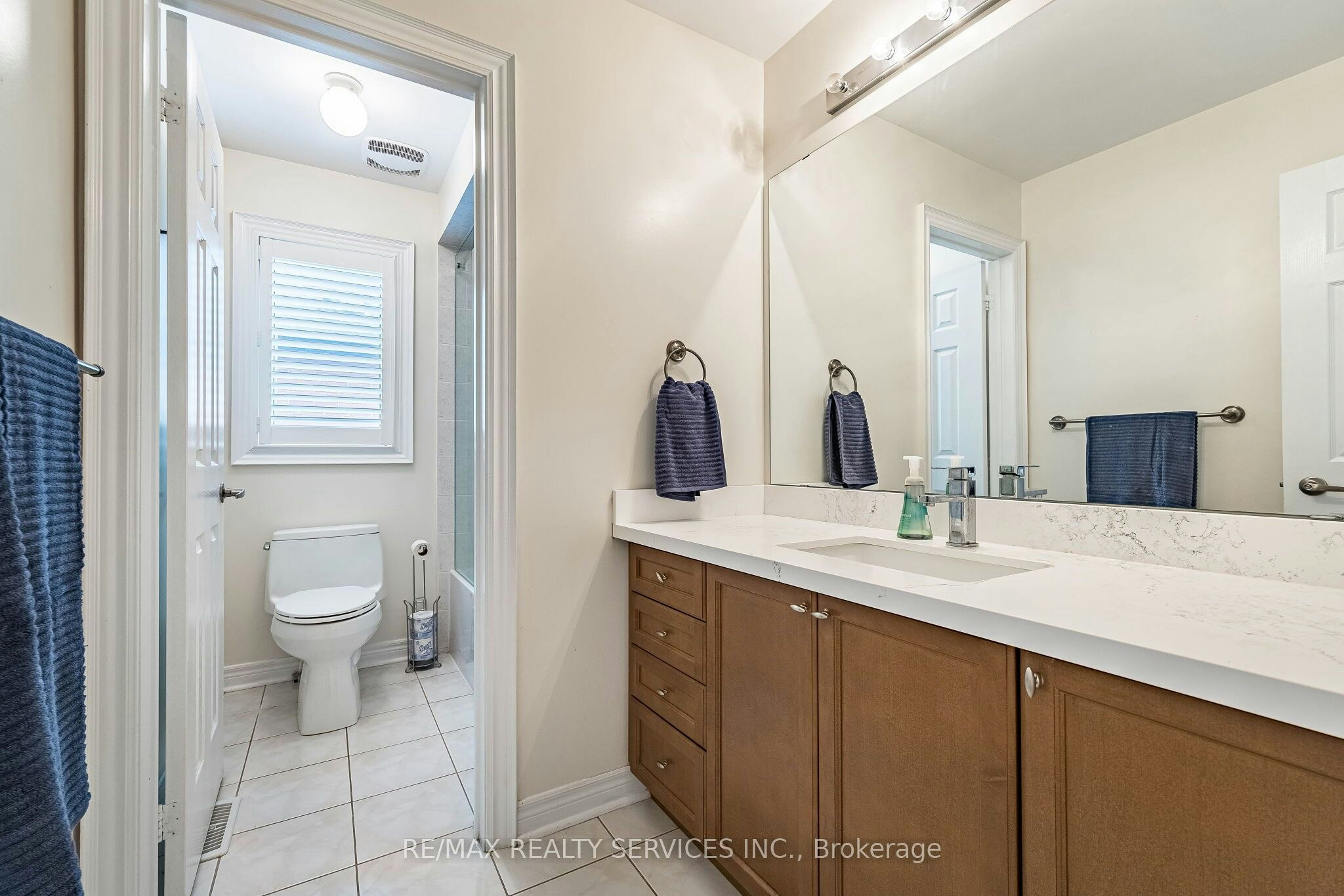 13 Vista Drive, Bradford West Gwillimbury, ON, L3Z 0B6 - 41