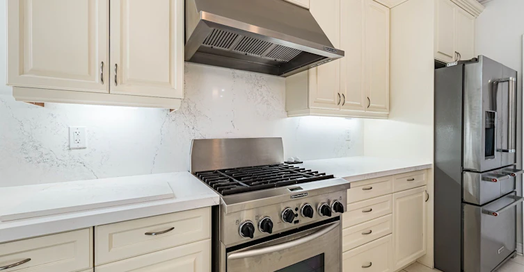 13 Vista Drive, Bradford West Gwillimbury, ON, L3Z 0B6 - 21
