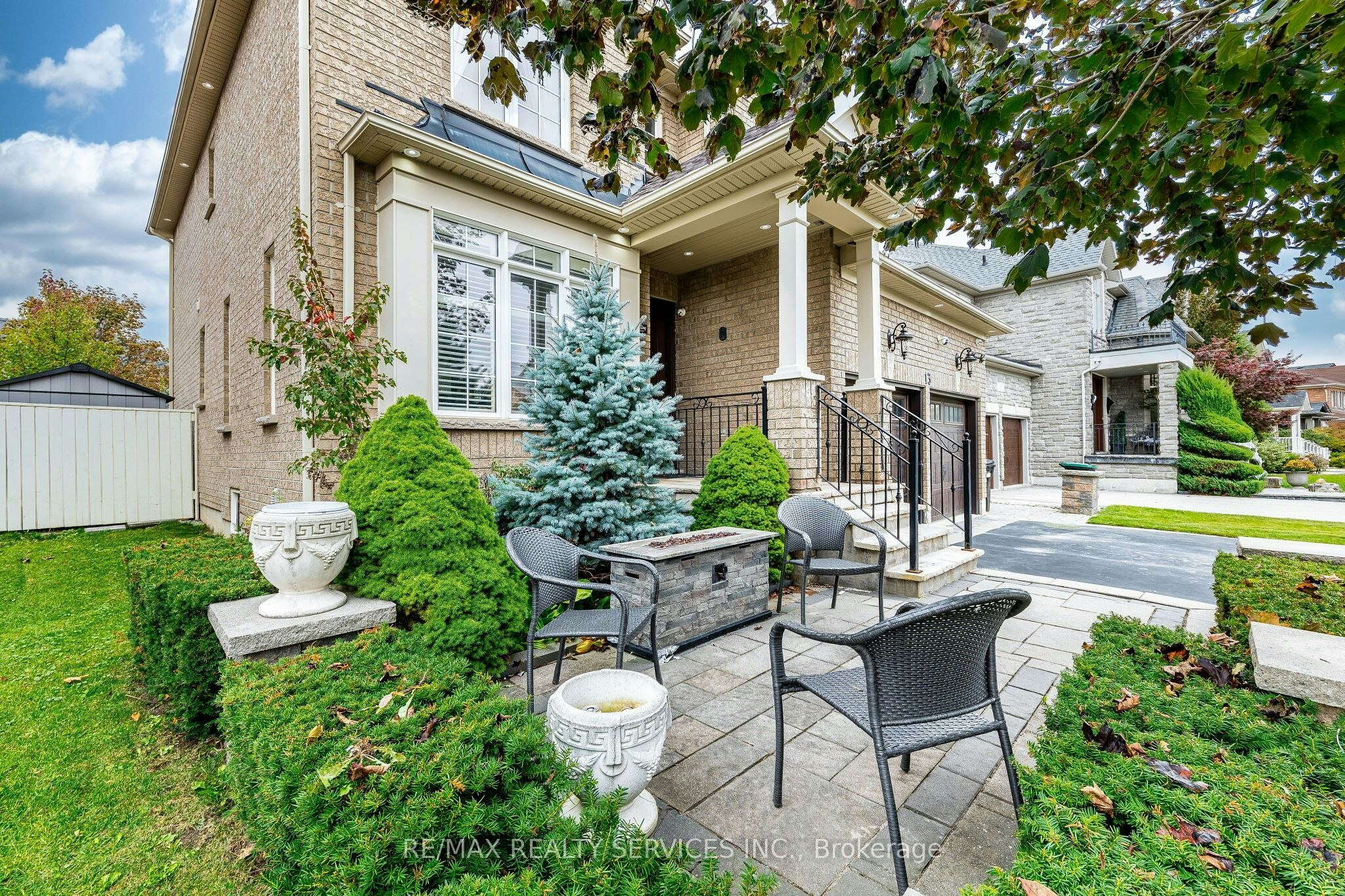 13 Vista Drive, Bradford West Gwillimbury, ON, L3Z 0B6 - 4