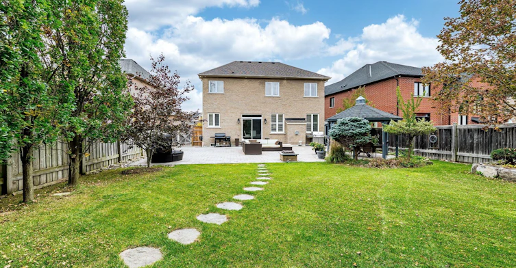 13 Vista Drive, Bradford West Gwillimbury, ON, L3Z 0B6 - 49