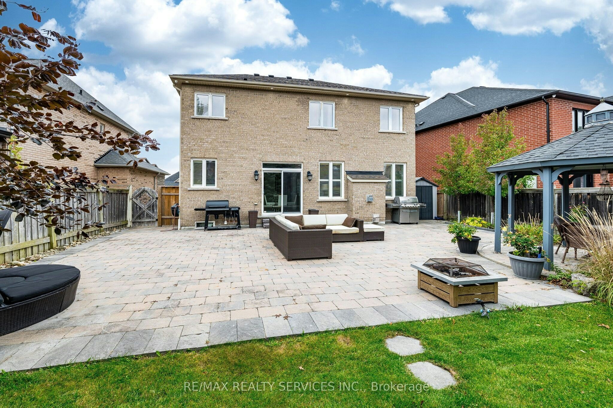 13 Vista Drive, Bradford West Gwillimbury, ON, L3Z 0B6 - 50