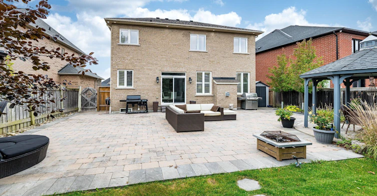 13 Vista Drive, Bradford West Gwillimbury, ON, L3Z 0B6 - 50