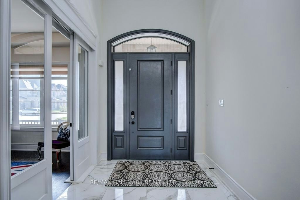 38 Ridgepoint Road, Vaughan, ON, L4H 4T4 - 4