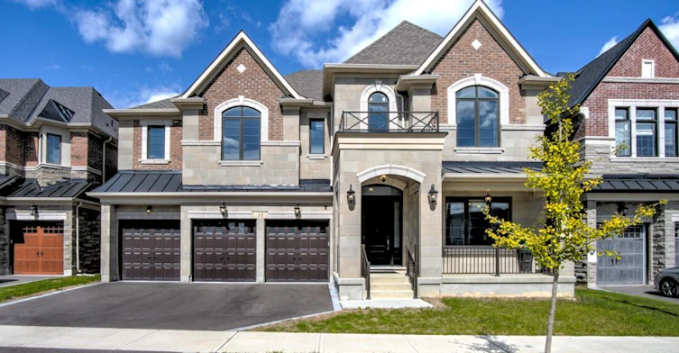 38 Ridgepoint Road, Vaughan, ON, L4H 4T4