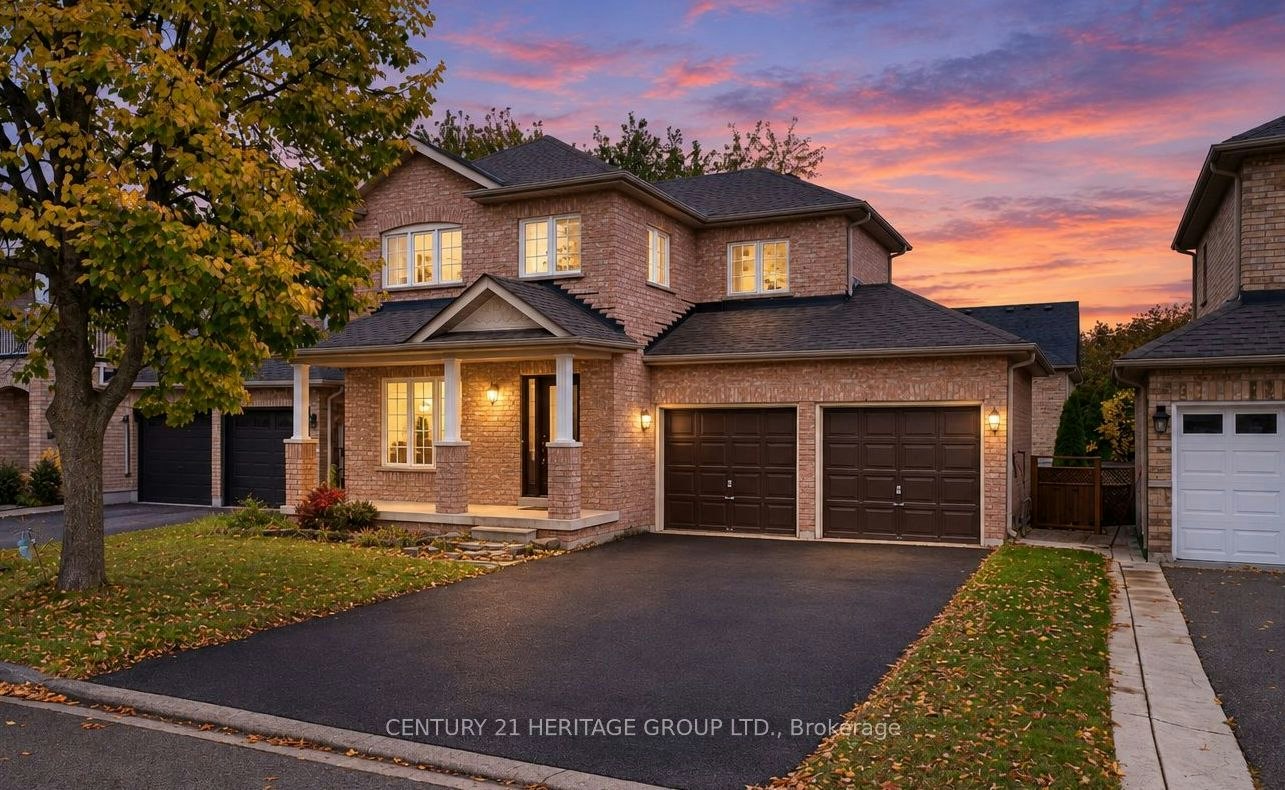 378 Spruce Grove Crescent, Newmarket, ON, L3X 2X3