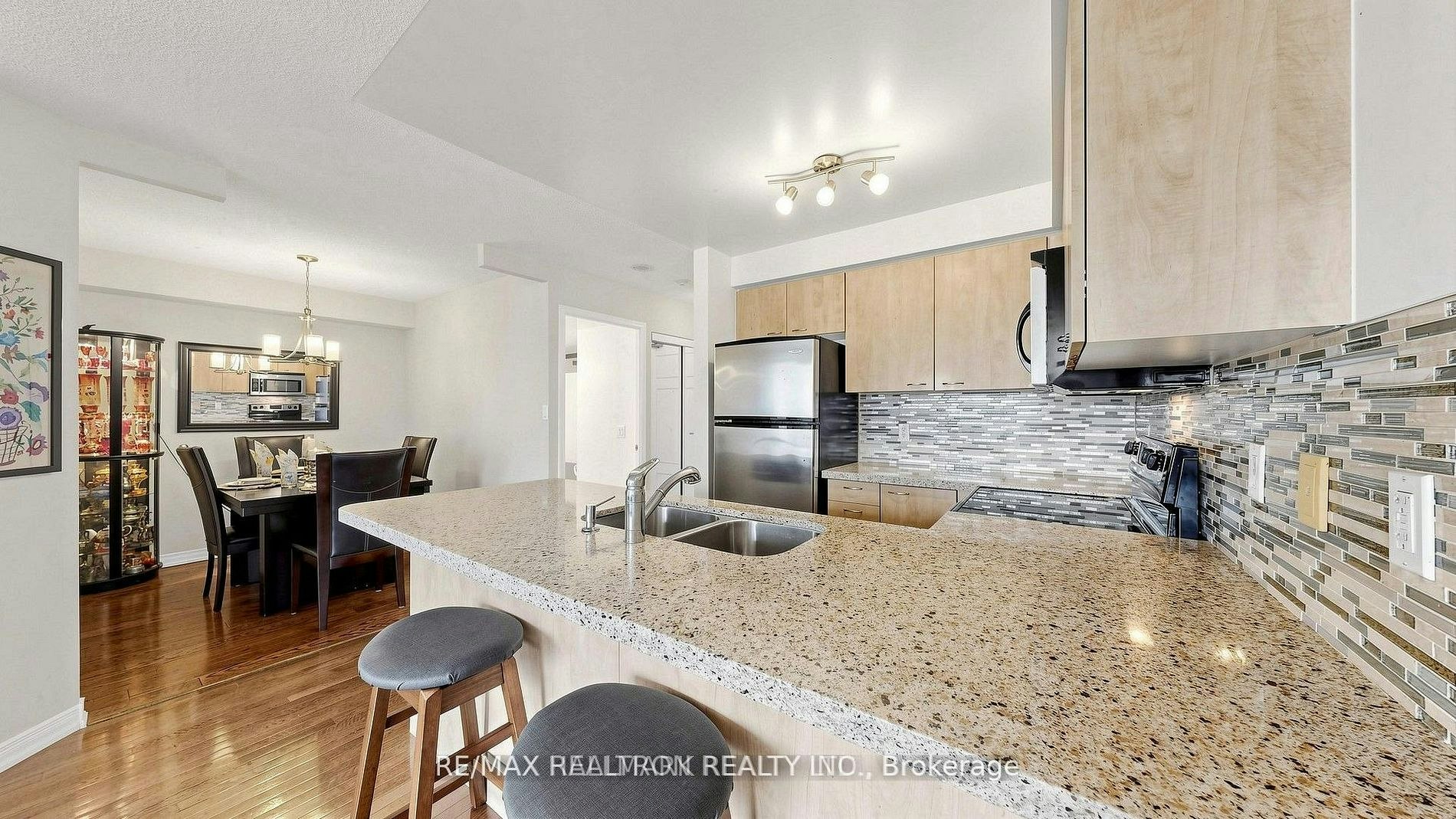 712-310 Red Maple Road, Richmond Hill, ON, L4C 0T7 - 24