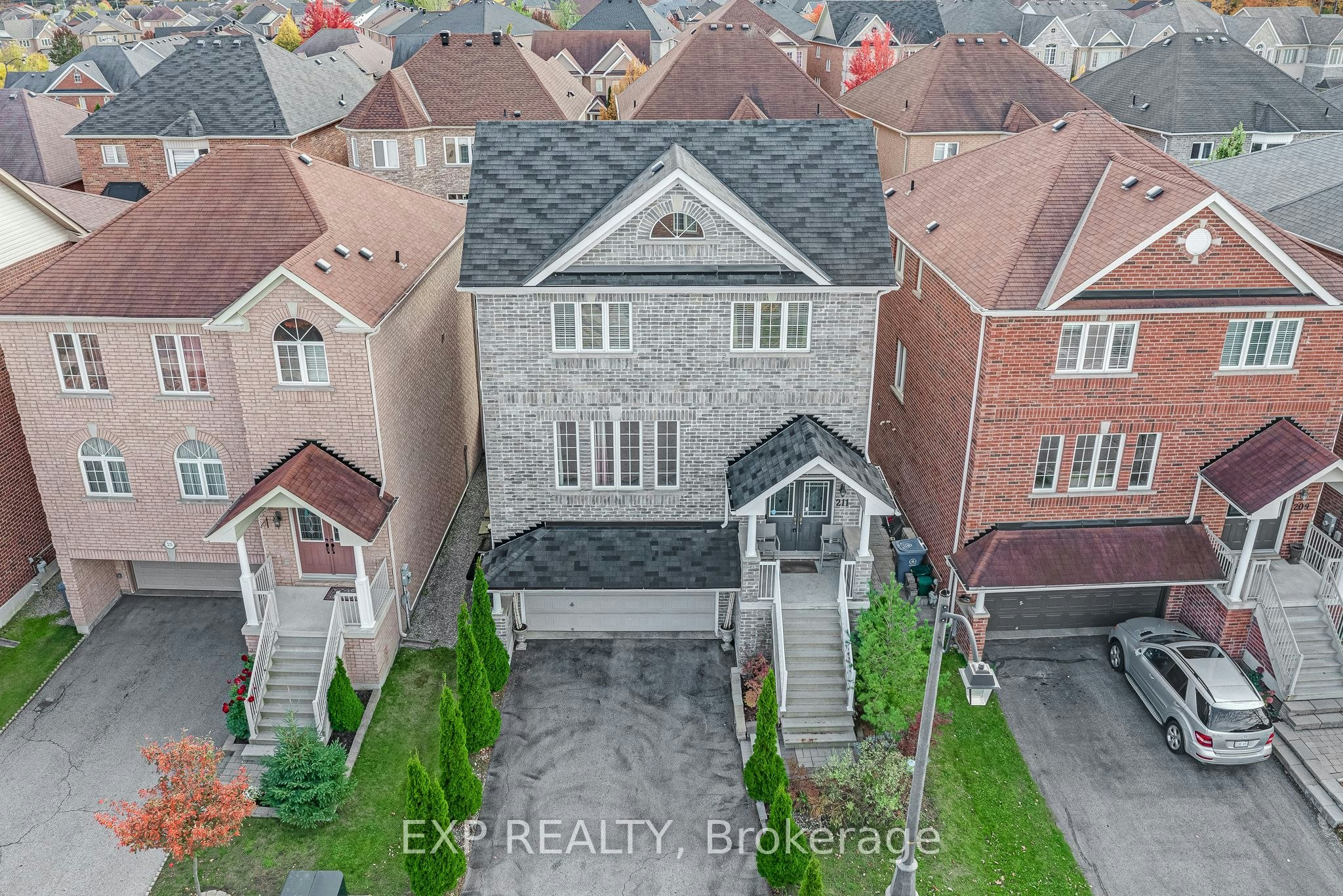 211 Ray Snow Boulevard, Newmarket, ON, L3X 3J3