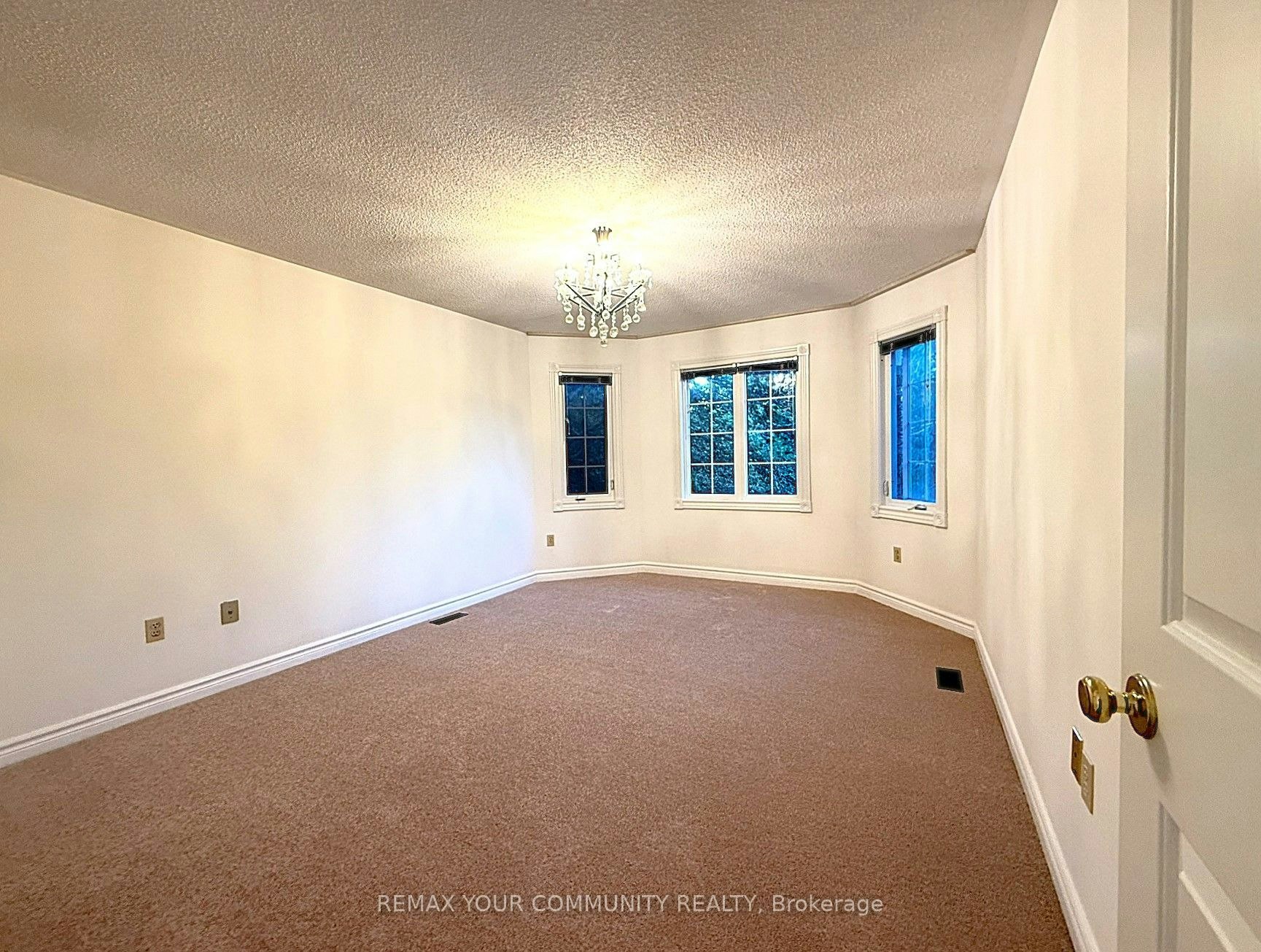 7 Crescentview Road, Richmond Hill, ON, L4B 2Z1 - 14