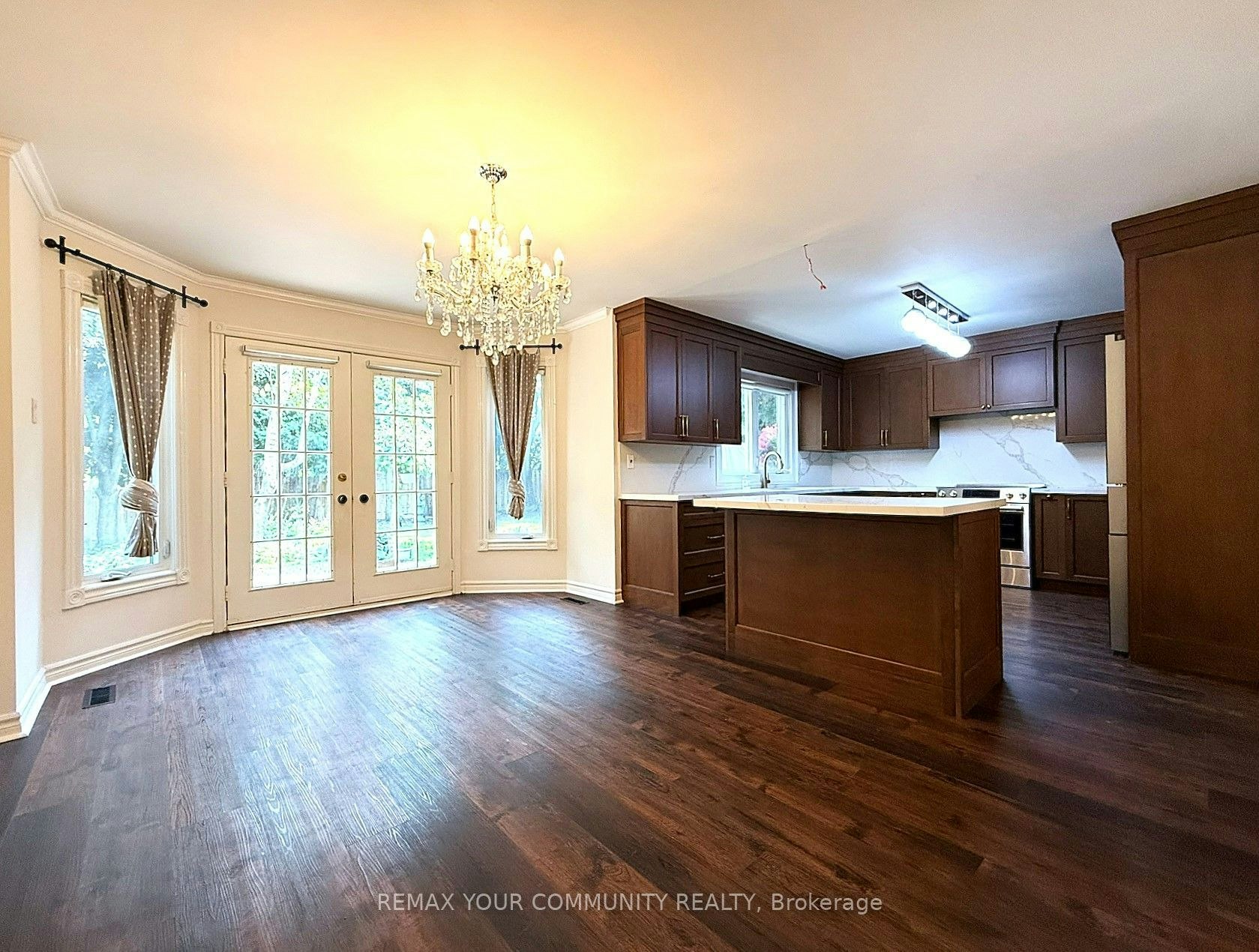 7 Crescentview Road, Richmond Hill, ON, L4B 2Z1 - 5