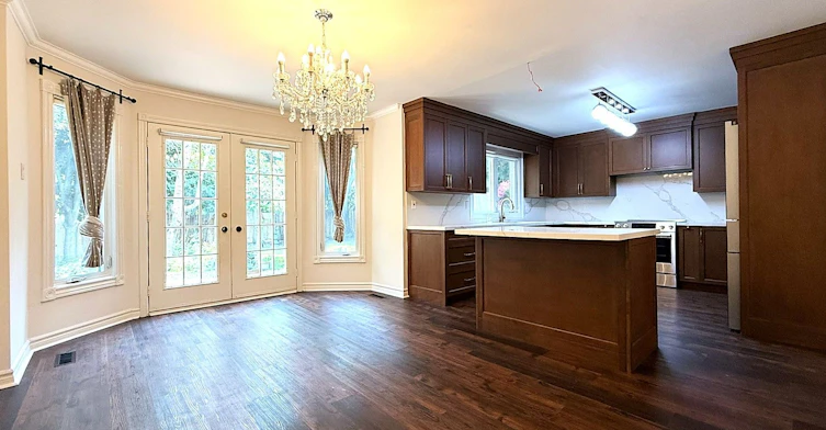 7 Crescentview Road, Richmond Hill, ON, L4B 2Z1 - 5