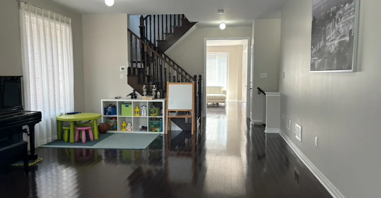 49 Holst Avenue, Markham, ON, L6C 0S5 - 3