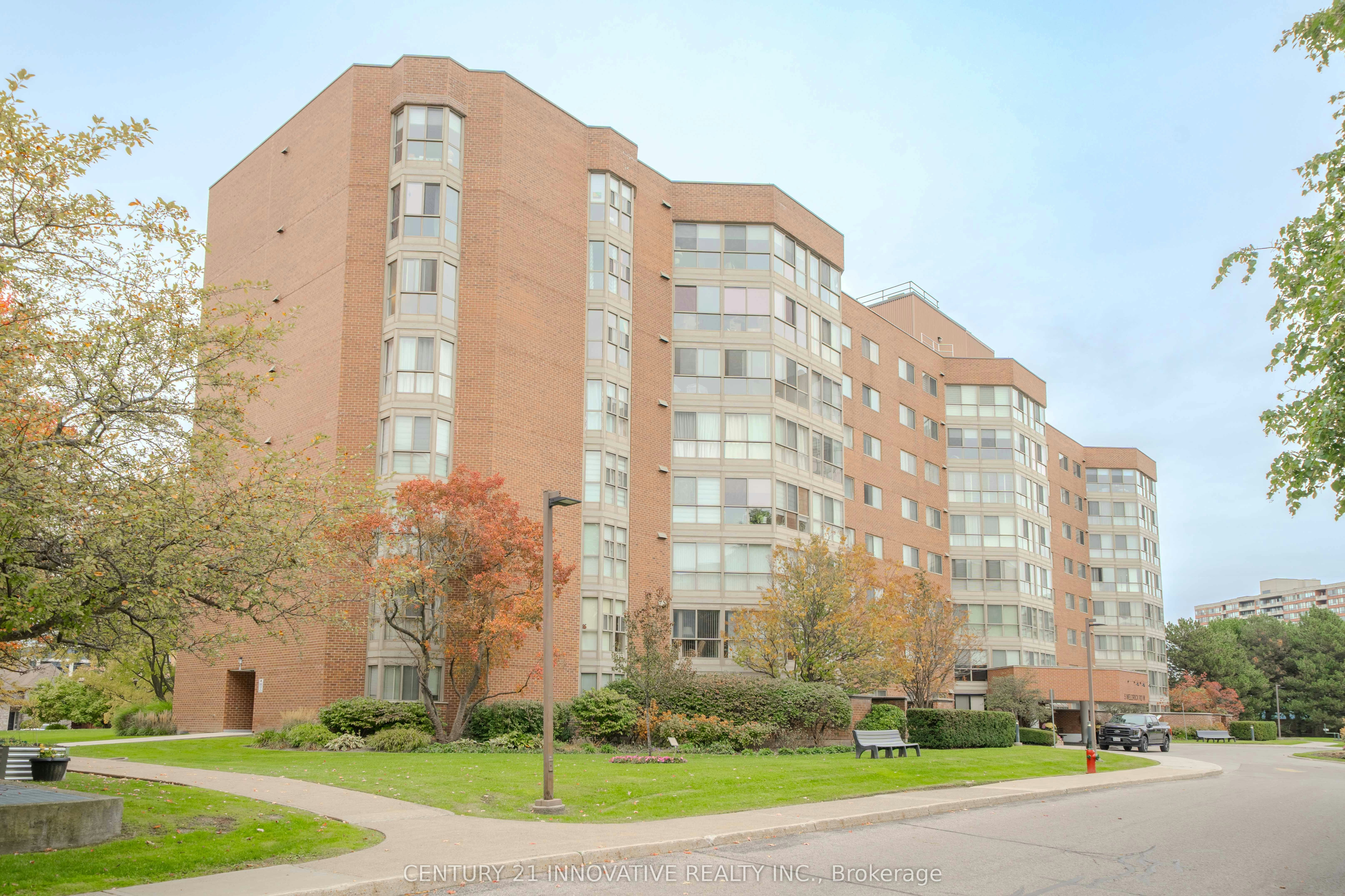 511-5 Weldrick Road W, Richmond Hill, ON, L4C 8S9