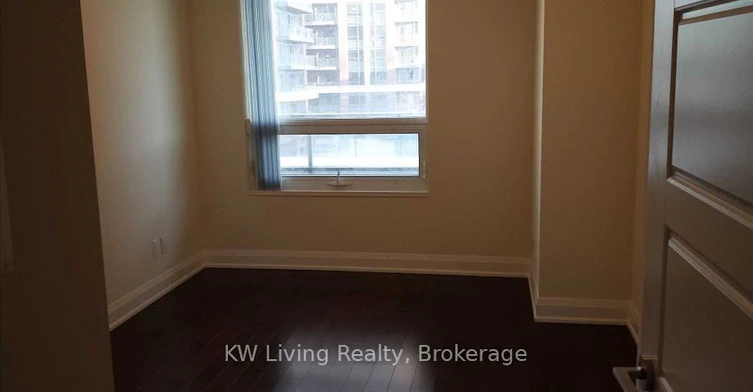 303-8228 Birchmount Road, Markham, ON, L3R 1A6 - 4