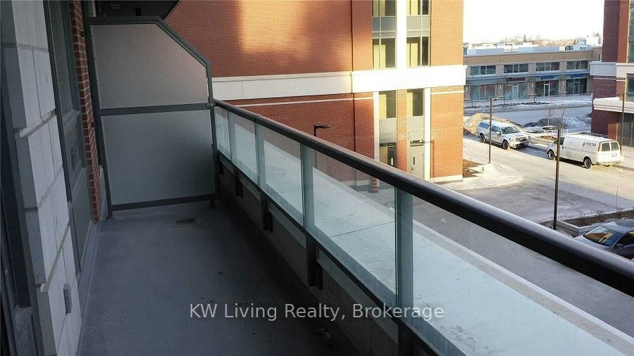 303-8228 Birchmount Road, Markham, ON, L3R 1A6 - 5