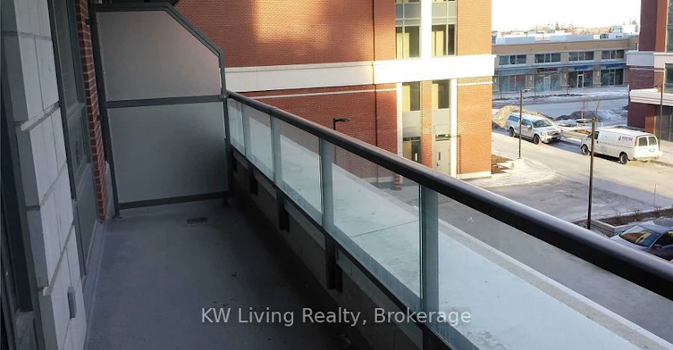303-8228 Birchmount Road, Markham, ON, L3R 1A6 - 5