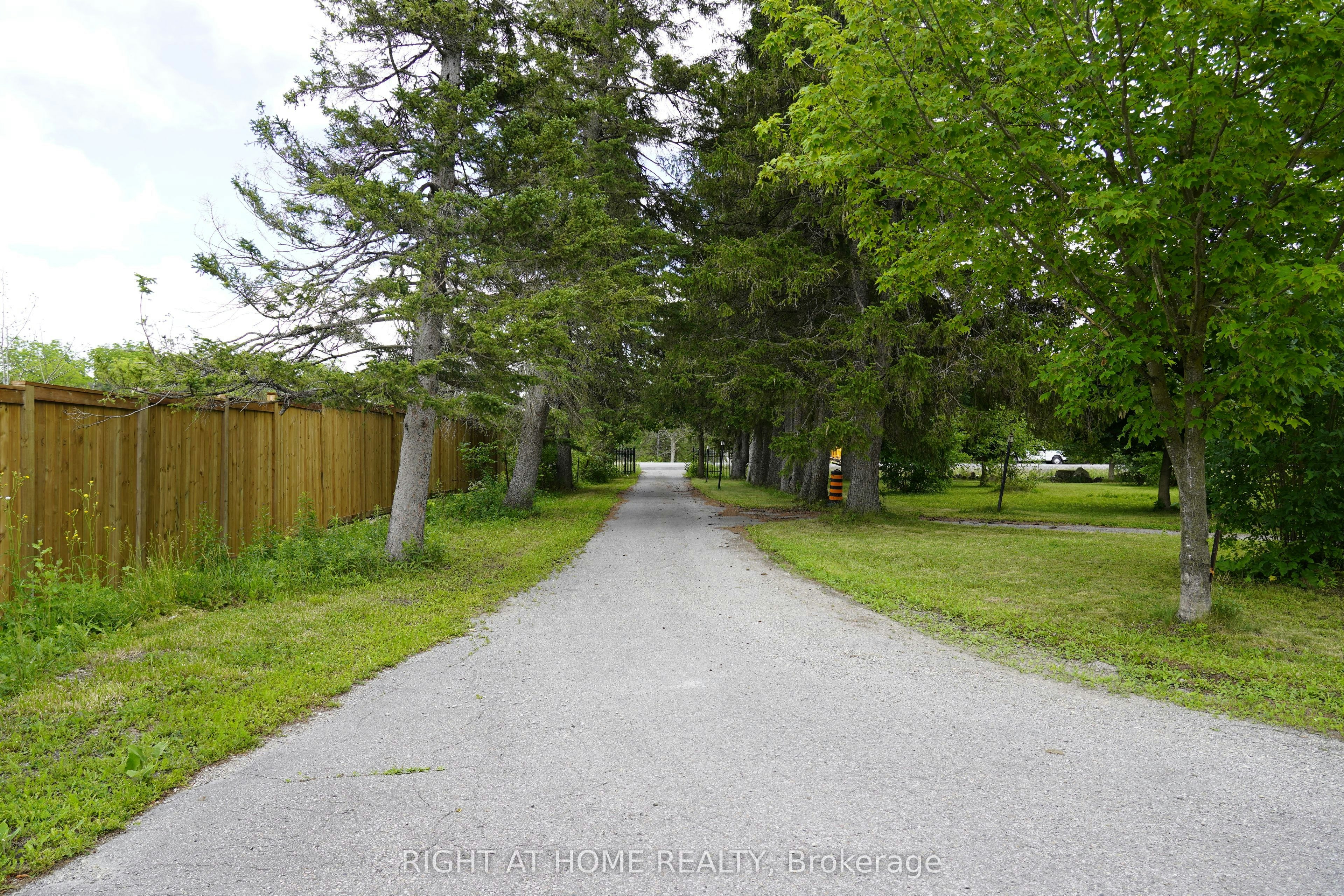 10934 Warden Avenue, Markham, ON, L6C 1N4