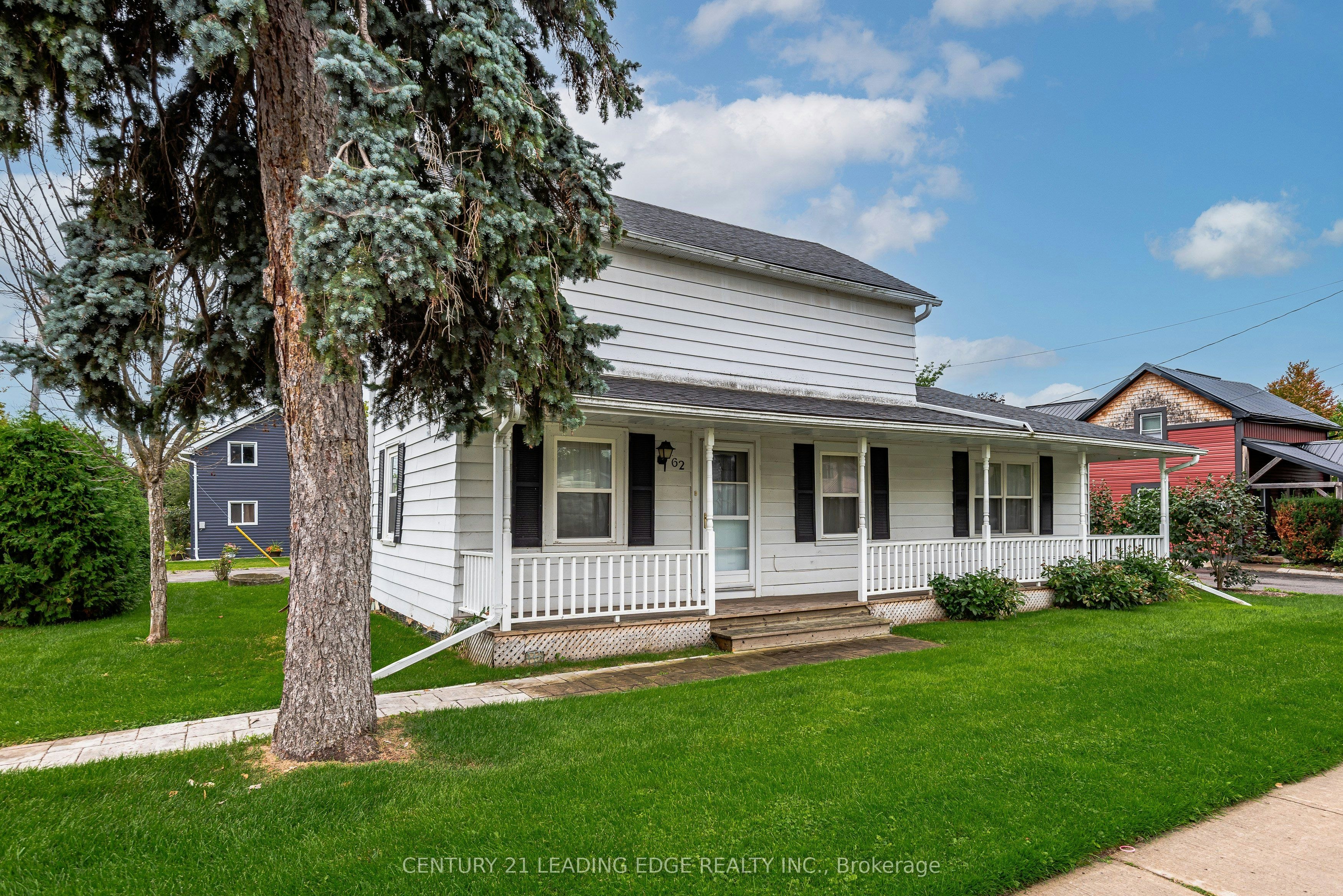 62 North Street, Georgina, ON, L0E 1R0