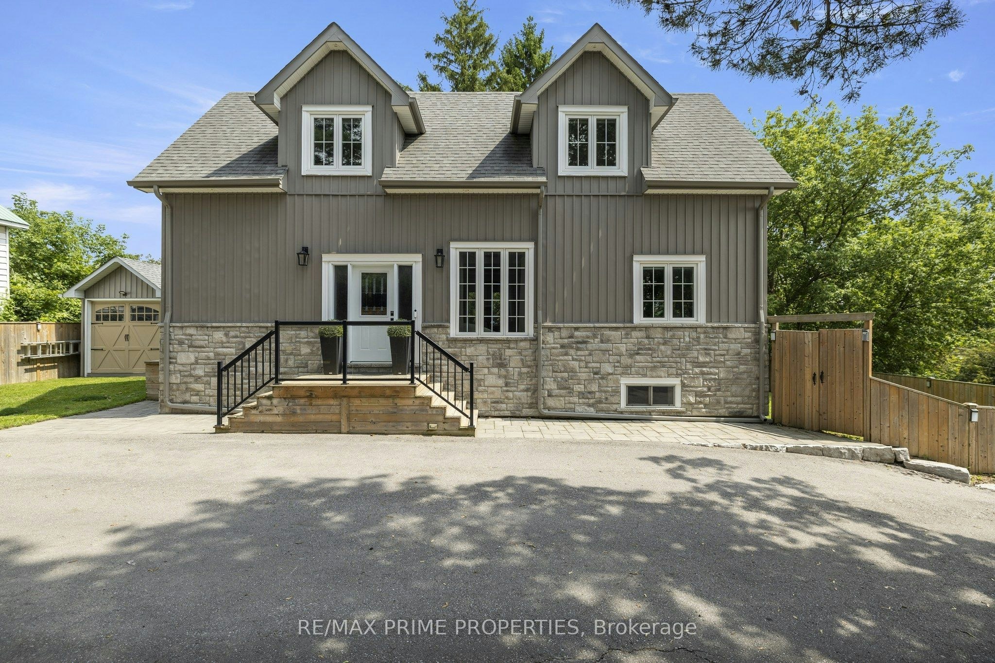 54 Valley Road W, Whitchurch-Stouffville, ON, L4A 7X3
