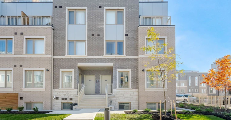 195-141 Honeycrisp Crescent, Vaughan, ON, L4K 5Z8 - 28