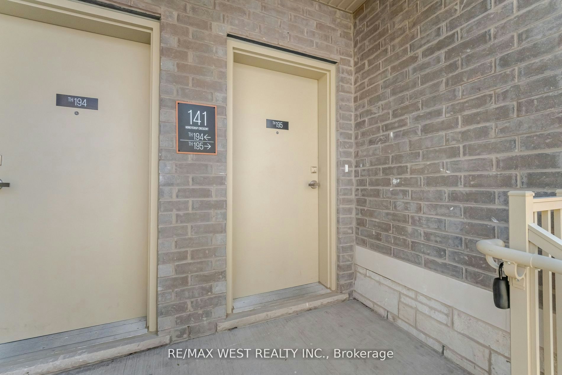 195-141 Honeycrisp Crescent, Vaughan, ON, L4K 5Z8 - 6