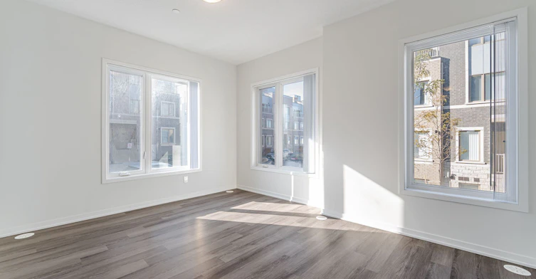 195-141 Honeycrisp Crescent, Vaughan, ON, L4K 5Z8 - 8