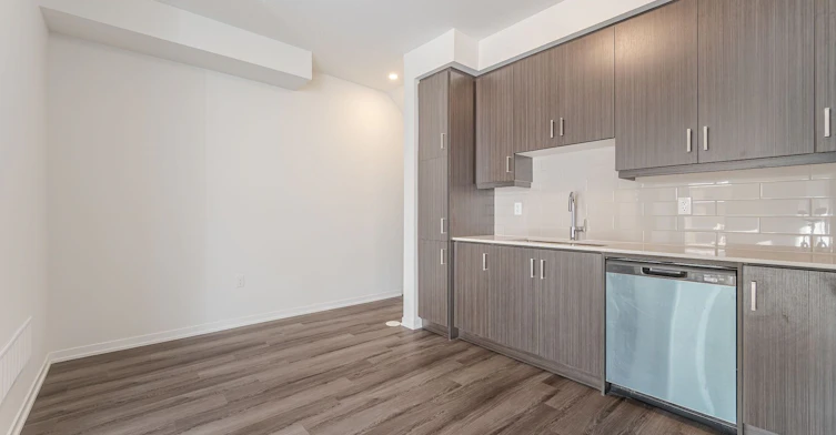195-141 Honeycrisp Crescent, Vaughan, ON, L4K 5Z8 - 15