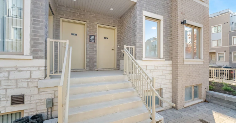 195-141 Honeycrisp Crescent, Vaughan, ON, L4K 5Z8 - 4