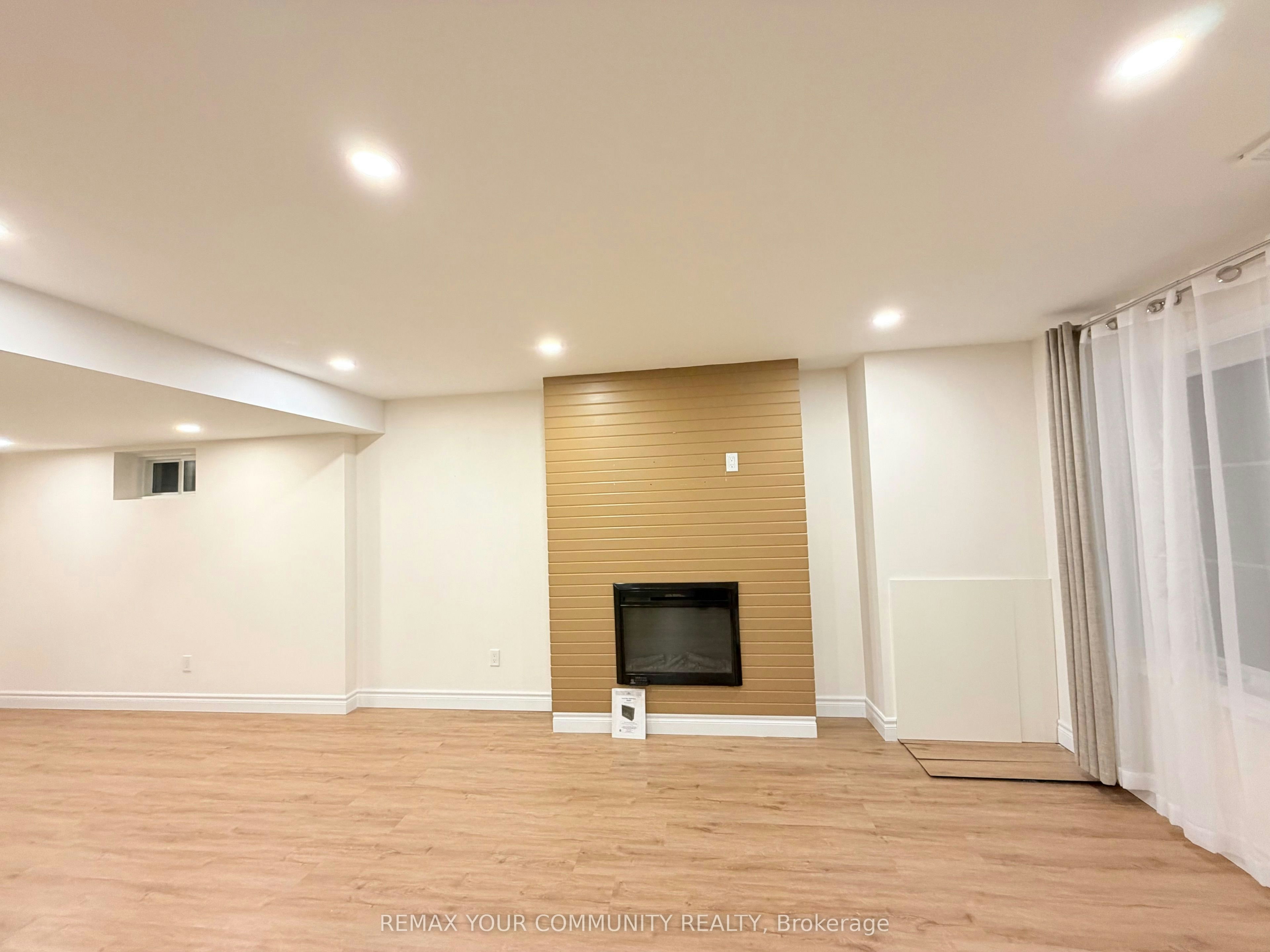 Lower-22 Upbound Court, East Gwillimbury, ON, L9N 0W1 - 6