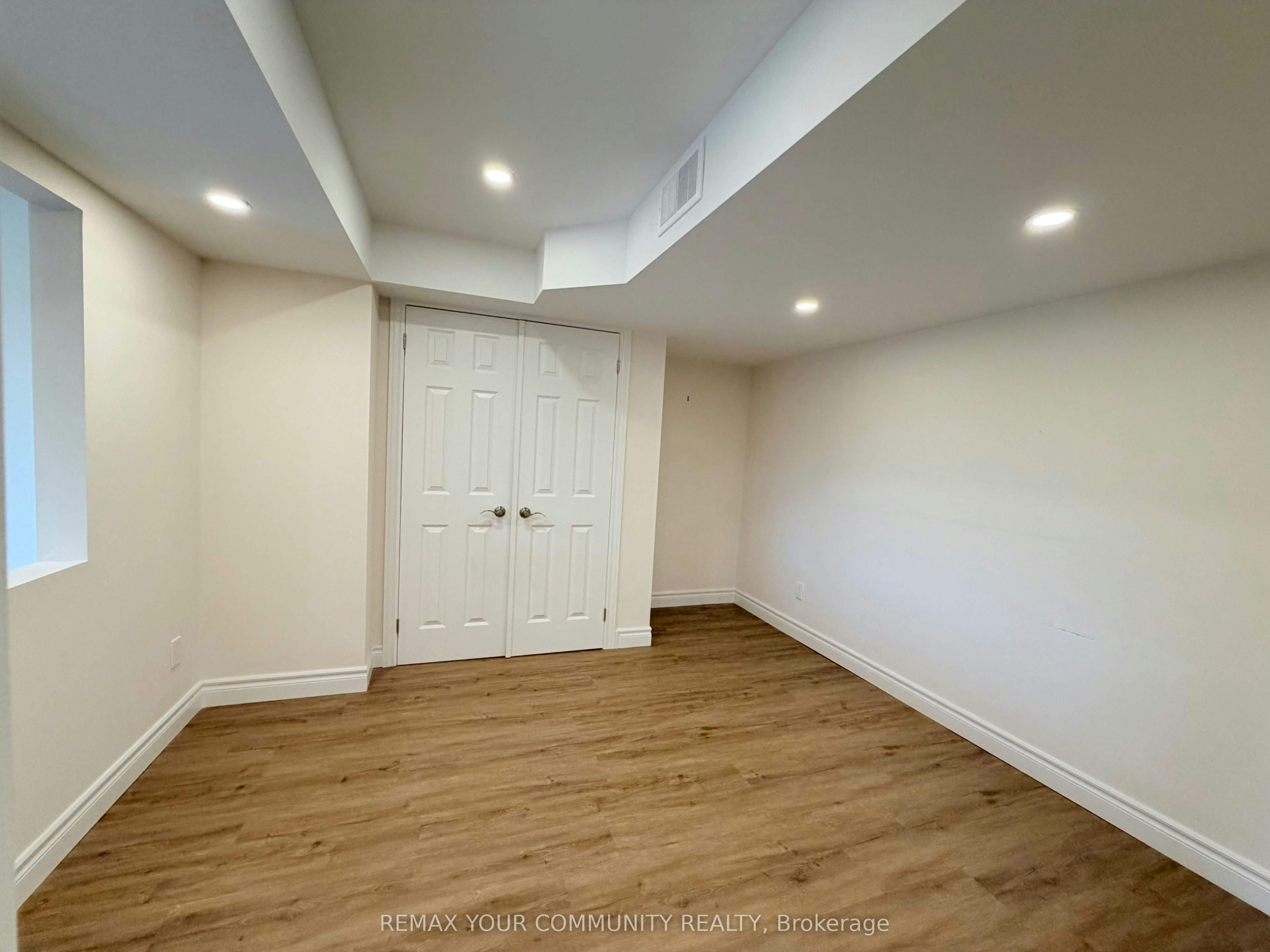 Lower-22 Upbound Court, East Gwillimbury, ON, L9N 0W1 - 11