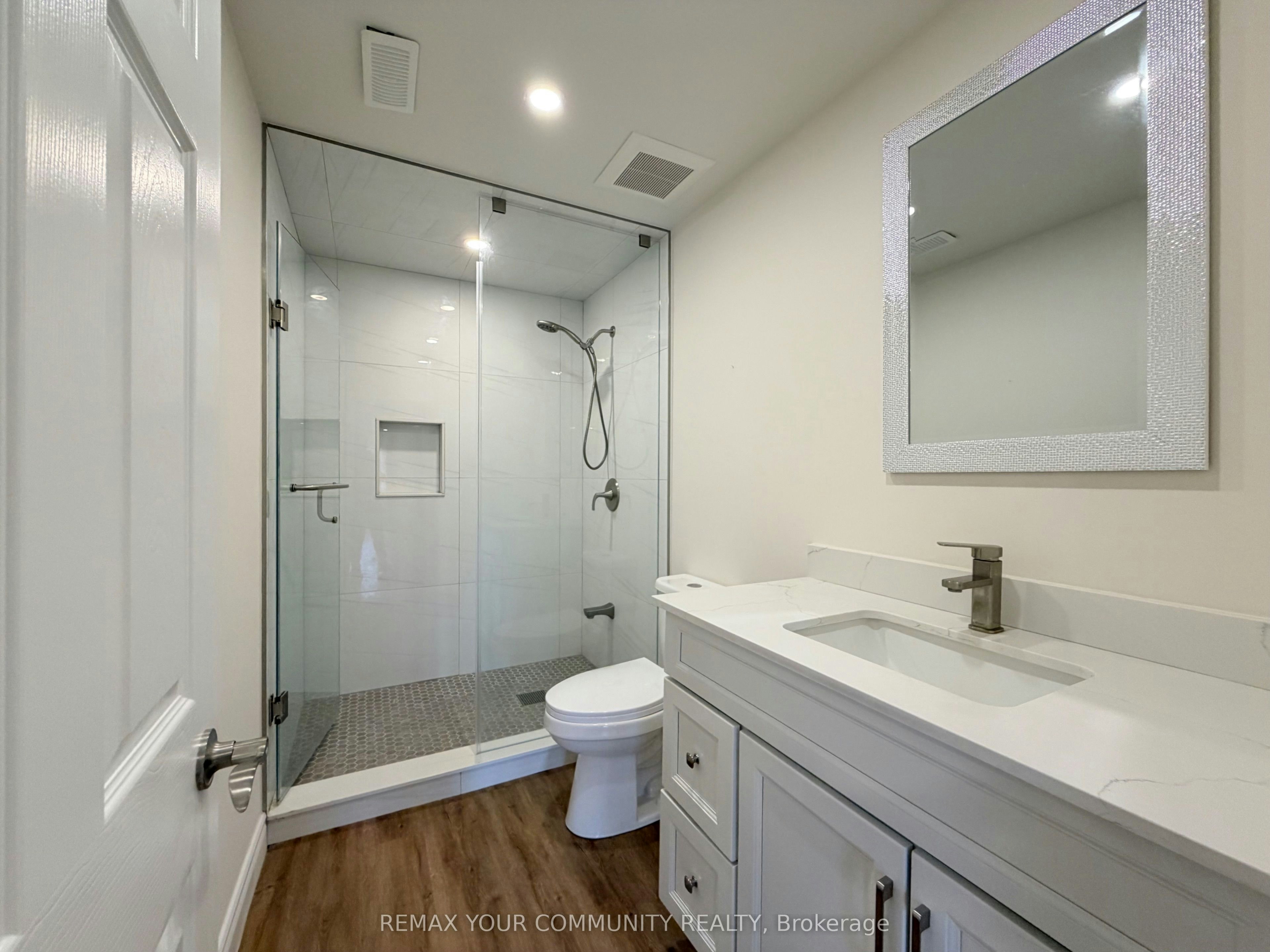 Lower-22 Upbound Court, East Gwillimbury, ON, L9N 0W1 - 13