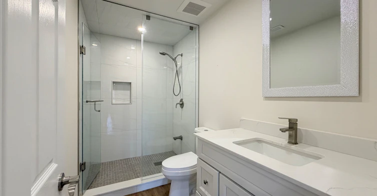 Lower-22 Upbound Court, East Gwillimbury, ON, L9N 0W1 - 13