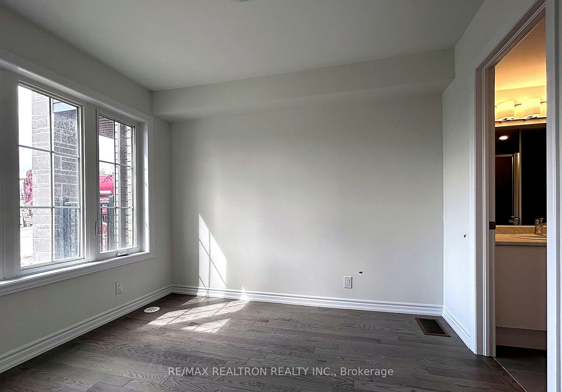 113 Yorkton Boulevard, Markham, ON, L6C 3L7 - 5