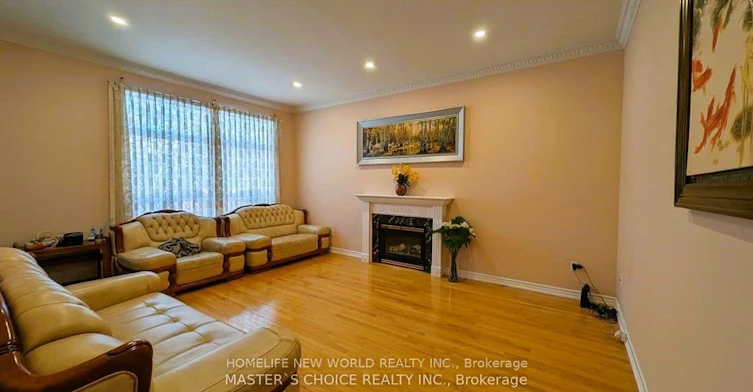 6 Farmstead Road, Richmond Hill, ON, L4S 1V8 - 4