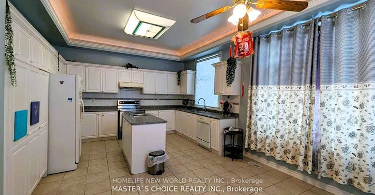 6 Farmstead Road, Richmond Hill, ON, L4S 1V8 - 5