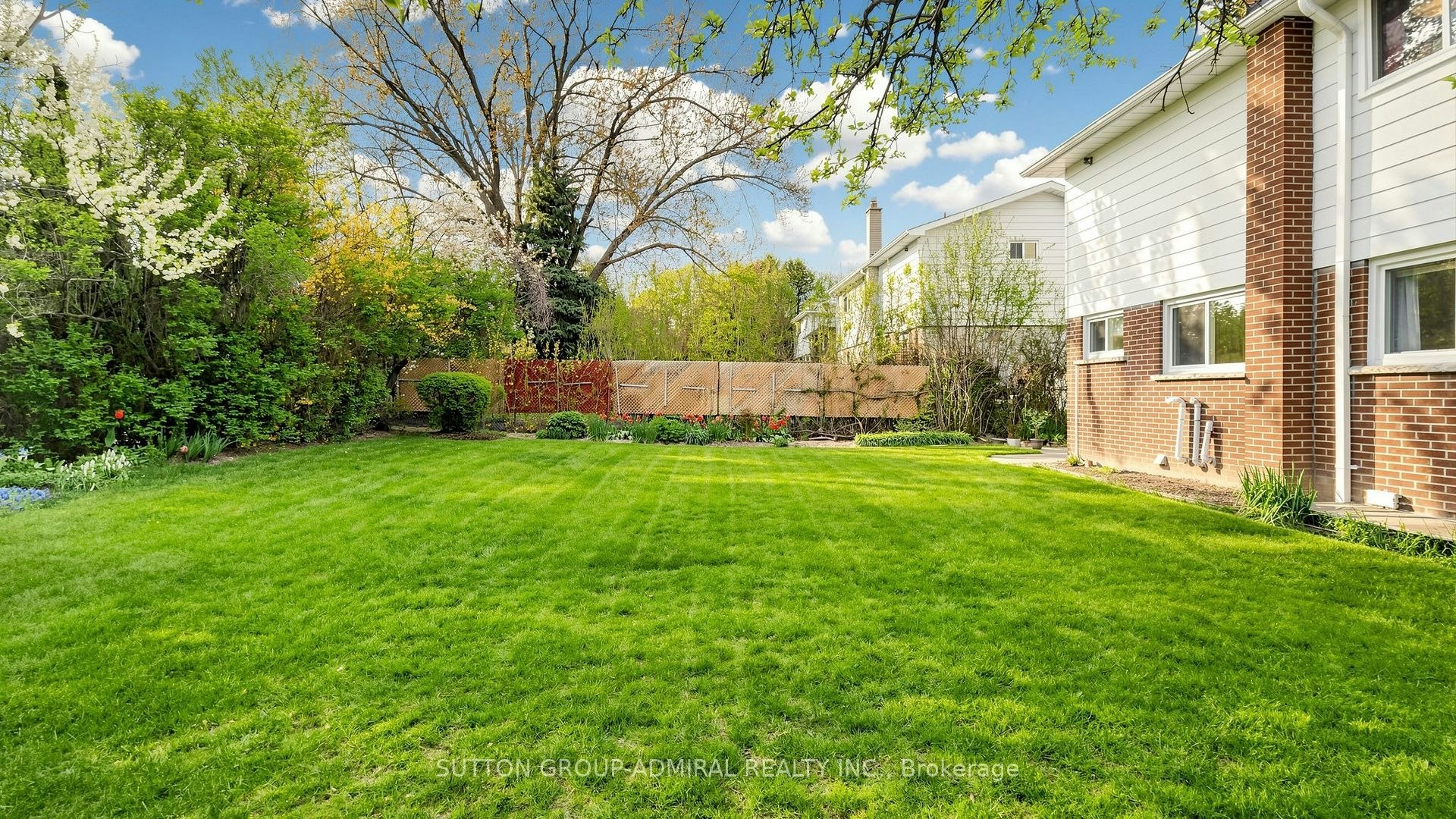 6 Shady Lane Crescent, Markham, ON, L3T 3W7 - 9